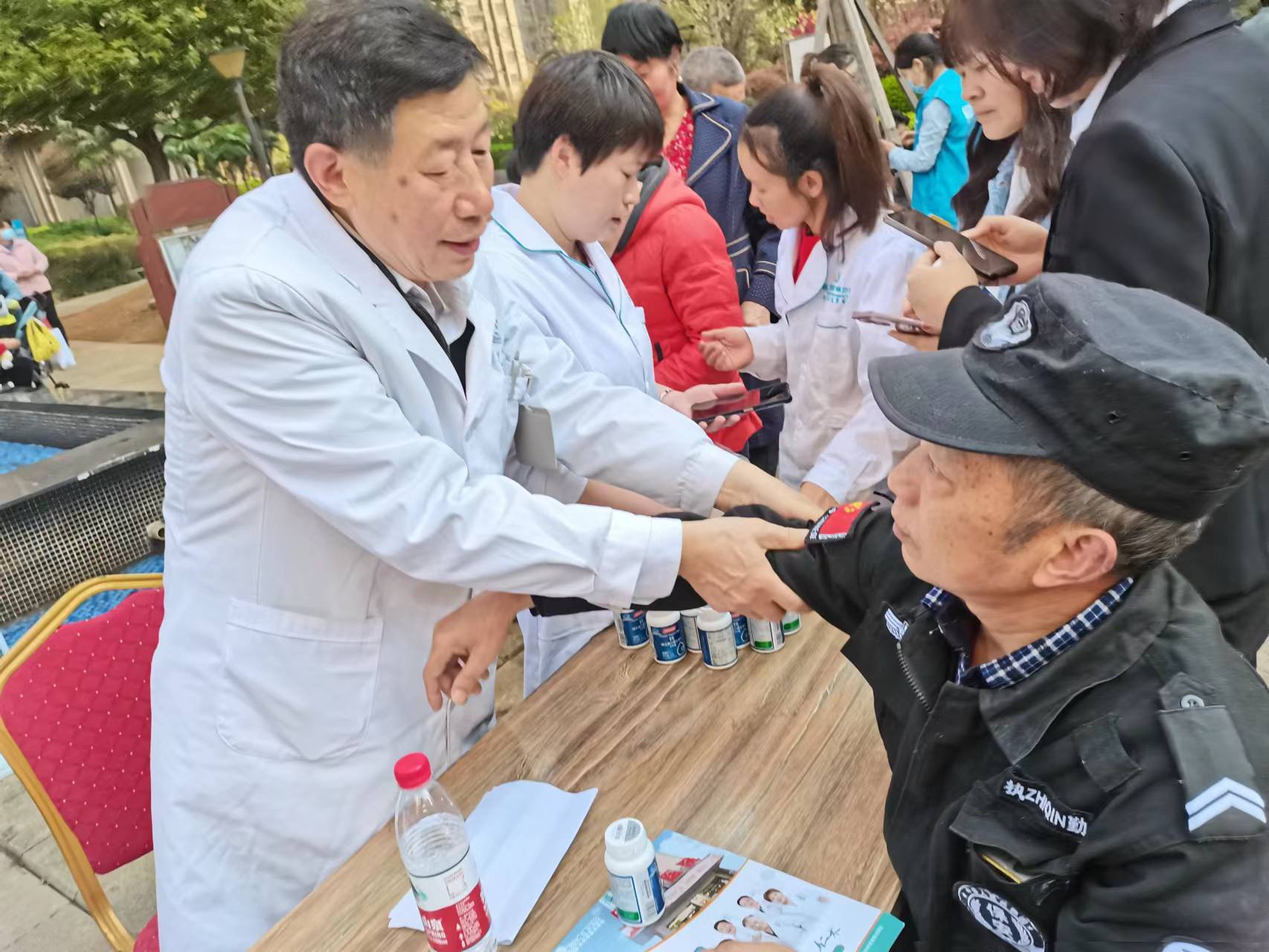 嘉兴最新24小时高价回收医保长沙方法分析(最方便真实的嘉兴长沙医废处理方法)